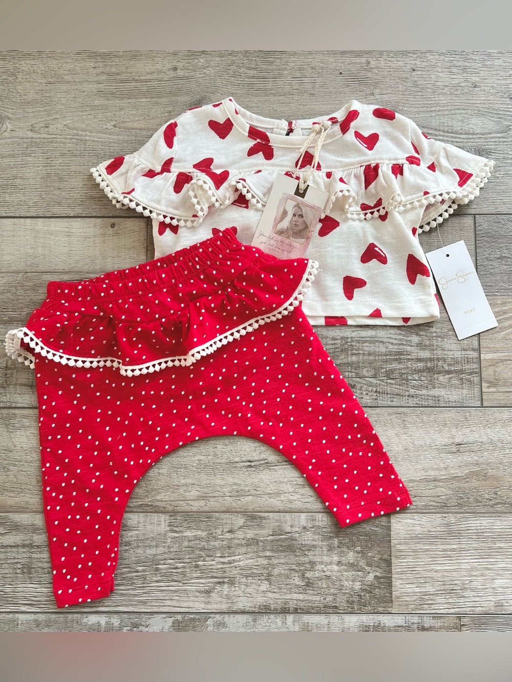 NWT Jessica Simpson Girls Red Heart Set Size 0/3 Months